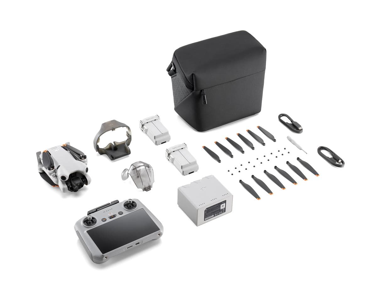DJI Mini 4 Pro Fly More Combo (RC 2) Drone Seti
